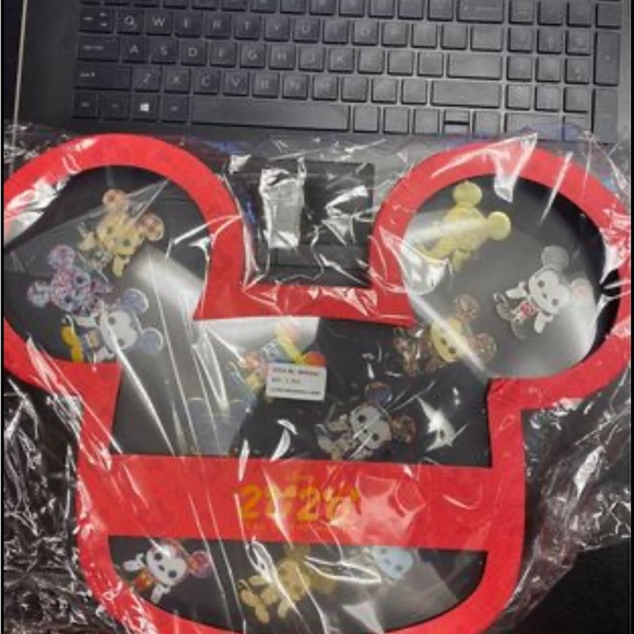 NIB, Funko Loungefly Disney Collector Pin Set “Year of the Mouse”Limited Edition - Picture 6 of 7